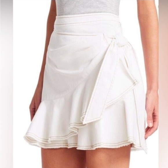 Cinq à Sept | Tous Les Jours Anson Twill Mini Skirt in Off White Sz 4 Faux Wrap - Picture 2 of 13